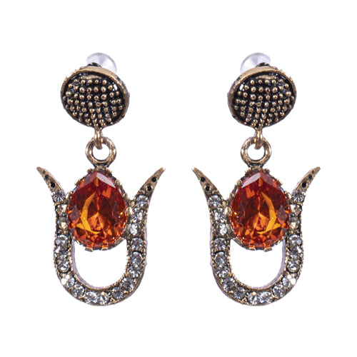 BOUCLES D'OREILLES AZNIVE EN BRONZE A PIERRE ROUGE ORANGÉ SUR ARC SERTIE DE CRISTAUX