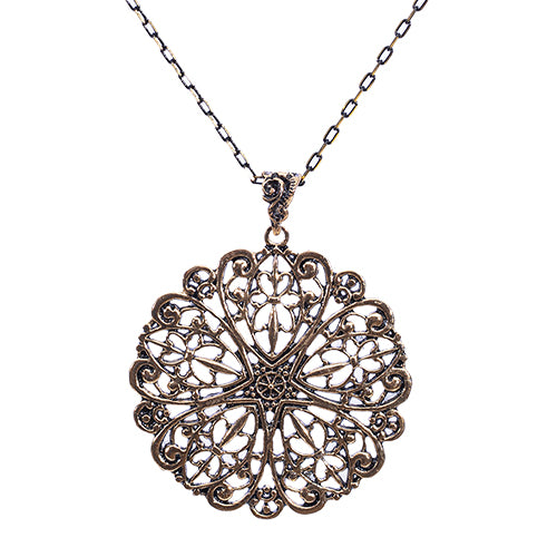 COLLIER TOURBI EN BRONZE A GRAND MEDAILLON DESSIN CŒURS