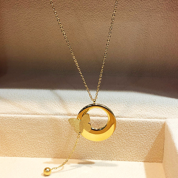 COLLIER AMBRI DORE EN ACIER INOXYDABLE.