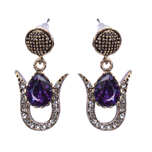BOUCLES D'OREILLES AZNIVE EN BRONZE A PIERRE MAUVE SUR ARC SERTIE DE CRISTAUX